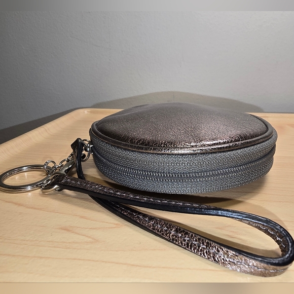 COACH Bronze Round Zip Coin Purse Metallic Pouch Wristlet Keyring *** - Picture 6 of 10